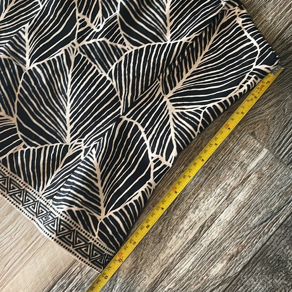 WHITE HOUSE | BLACK MARKET PALM LEAF BUSTIER S,00 - Picture 7 of 14